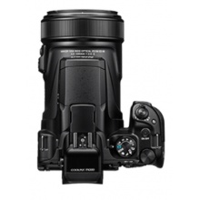 尼康（Nikon）COOLPIX P1000 轻便型 数码相机 高倍变焦远摄