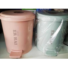 5L脚踏垃圾桶
