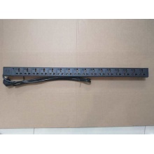 颐通 10A16位pDu电源 机柜专用PDU电源