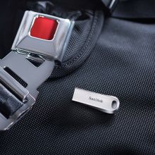 闪迪(SanDisk)128GB USB3.1金属U盘CZ74酷奂系列 银色SDCZ74-128G-Z35