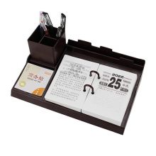 信发 TN-18005B 紫红色 2022年台历架 加厚胶版纸一天一页可调孔距