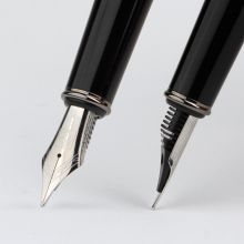 泰视毕加索（pimio）钢笔0.5mm F尖费帝奇系列920磨砂黑