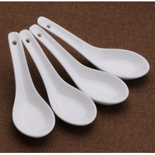 国产 陶瓷勺子 12.5CM 白色