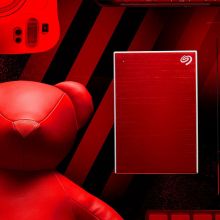 希捷(Seagate)移动硬盘5TB 加密USB3.0铭系列 2.5英寸金属外观兼容Mac红色STKZ5000403